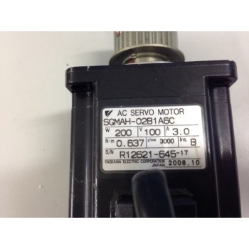 YASKAWA SGMAH-02B1A6C AC Servo Motor